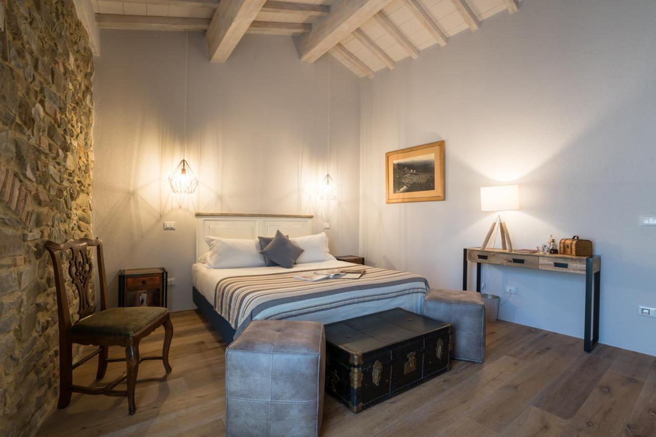 Bed and Breakfast Dimora Delle Muse Монтальчино Екстер'єр фото